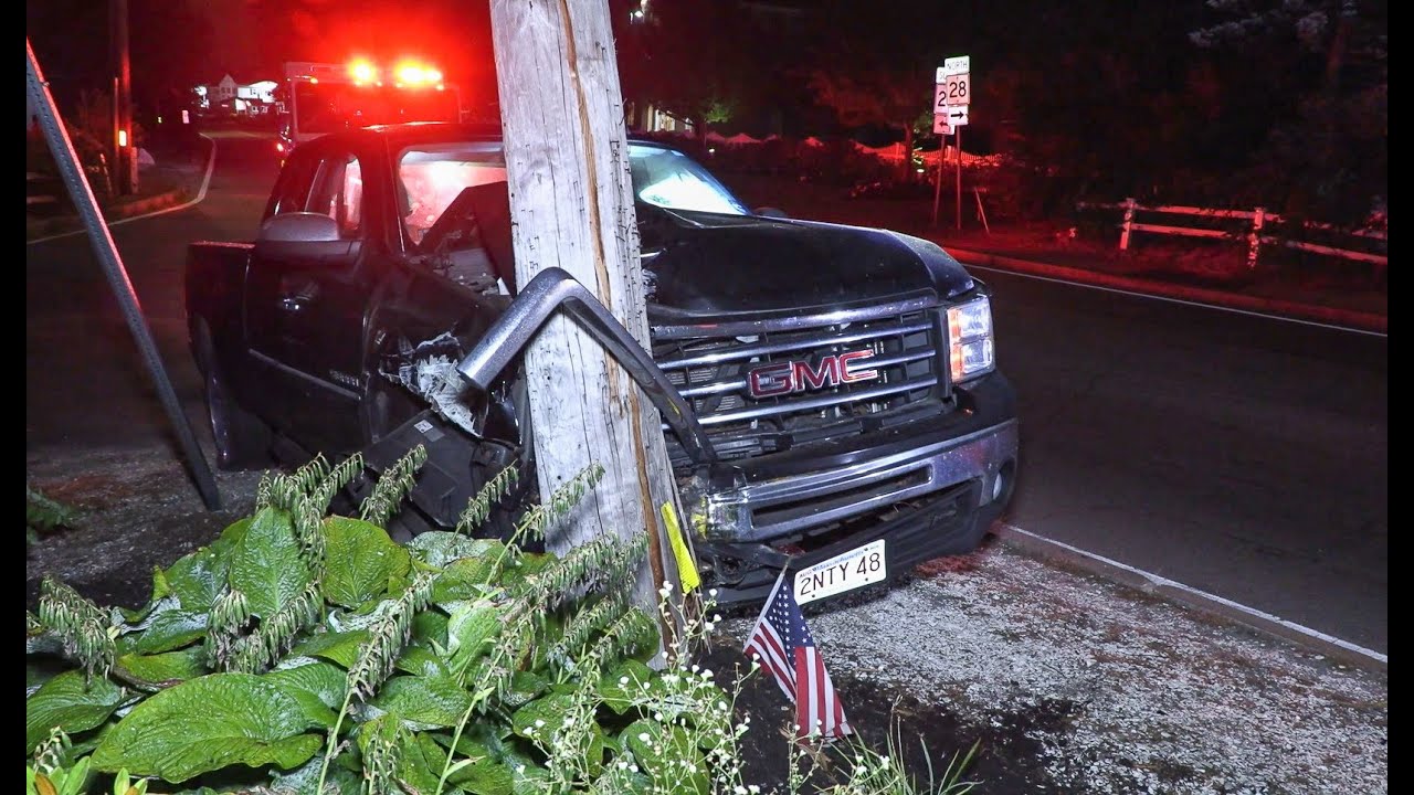 WATCH *** DRIVER RUNS AWAY AFTER STRIKING UTILITY POLE IN WEST YARMOUTH ...