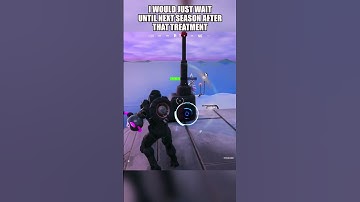 No weapon off the drop? No problem! 😼 Code: "FUR" in the itemshop!