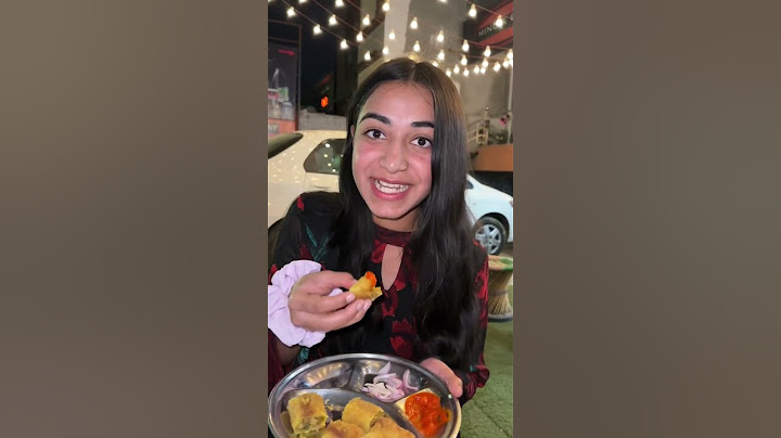 Momo 🥟 Vs Spring Roll 😍🤤 #shorts #trendingshorts #foodlover #tasty #viral #meghachaube