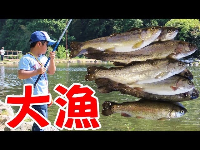 キャンプでニジマス釣り