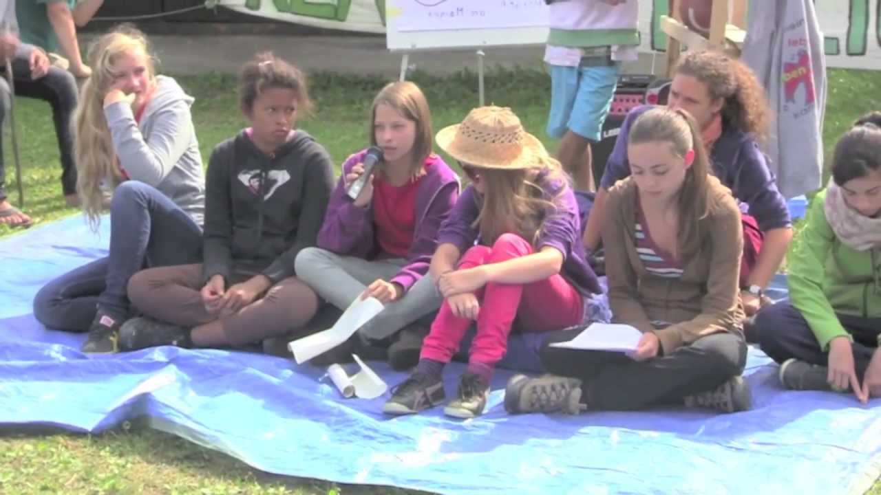 Rote Falken Zürich - Ein filmisches Porträt einer Kinder und Jugendgruppe