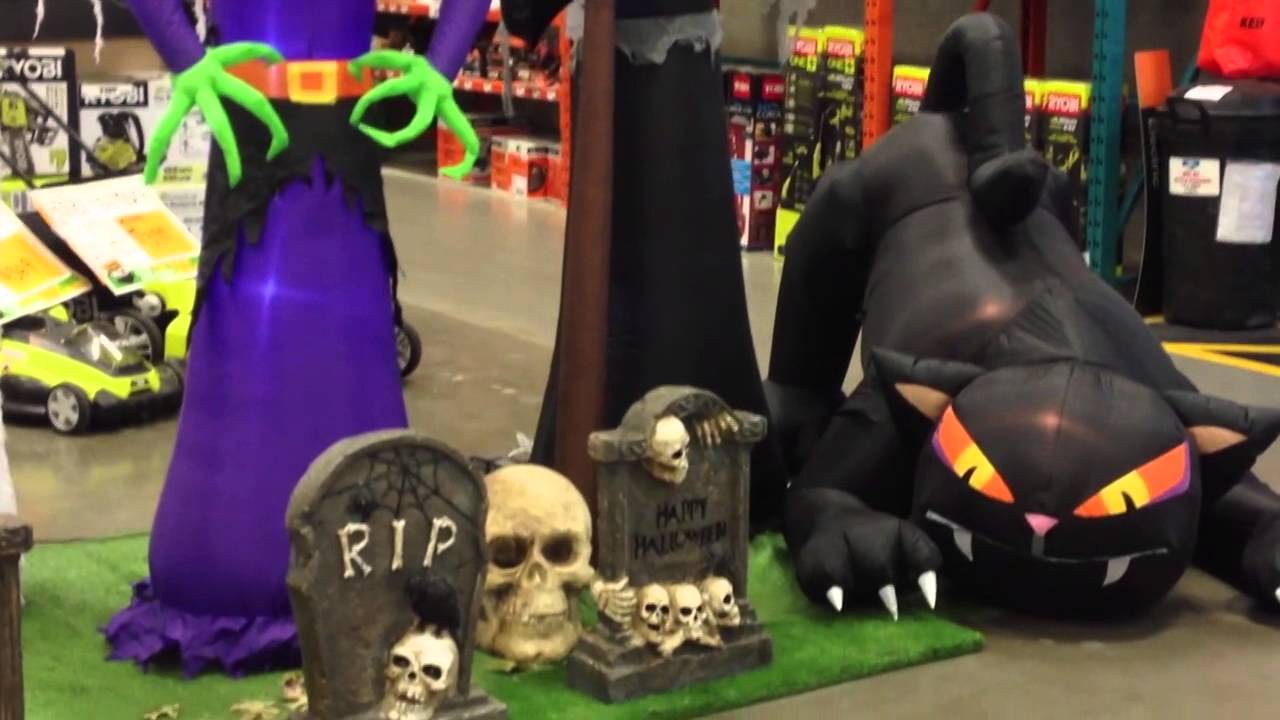 Halloween decoration at Home Depot - YouTube