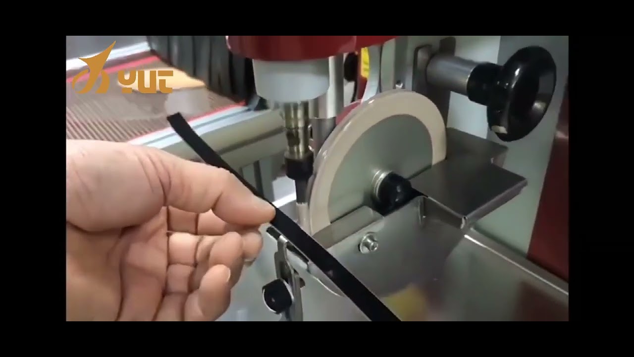 Single Side Leather Belt Edge Oil Painting Coloring Machine - YouTube