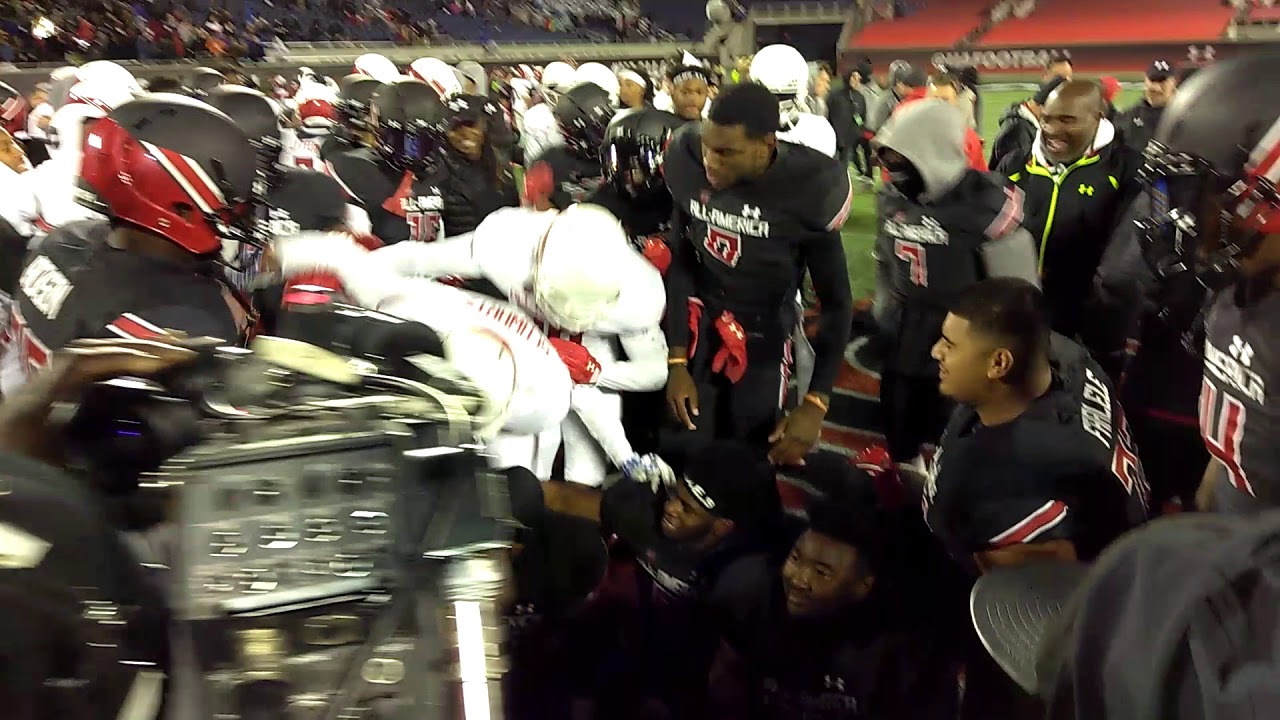camera iphone 8 plus apk Under Armour All-America Game - Post Game Celebration