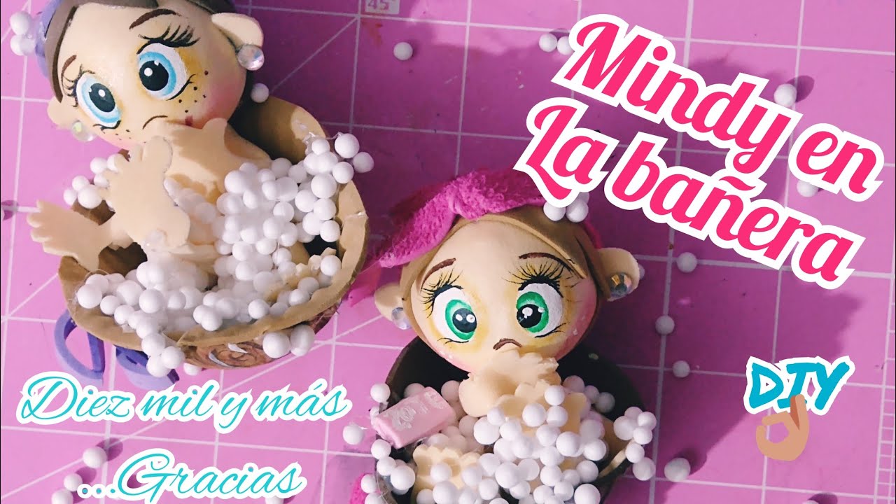 Mini Fofucha en la Bañera/ puntera o fofulapiz