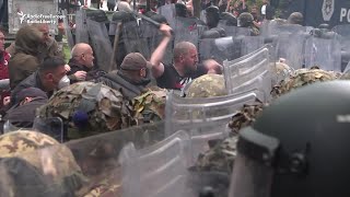 Kosovo Serb Blockade Turns Violent, KFOR Troops Injured screenshot 1