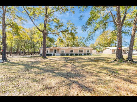 429 Woodlawn Road, Freeport, FL home video tour