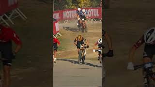 Amazing XCC finish between Chris Blevins and Adrien Boichis in Lake Placid last year! 🔥 #MTBWorldCup