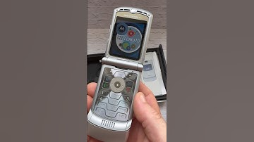 Motorola Razr V3 Hello Moto