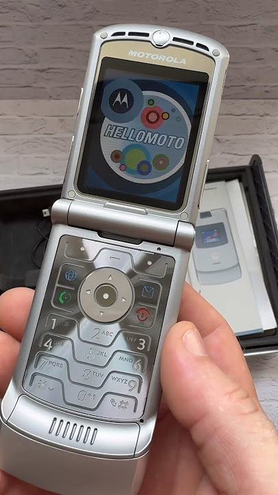 Motorola Razr V3 Hello Moto