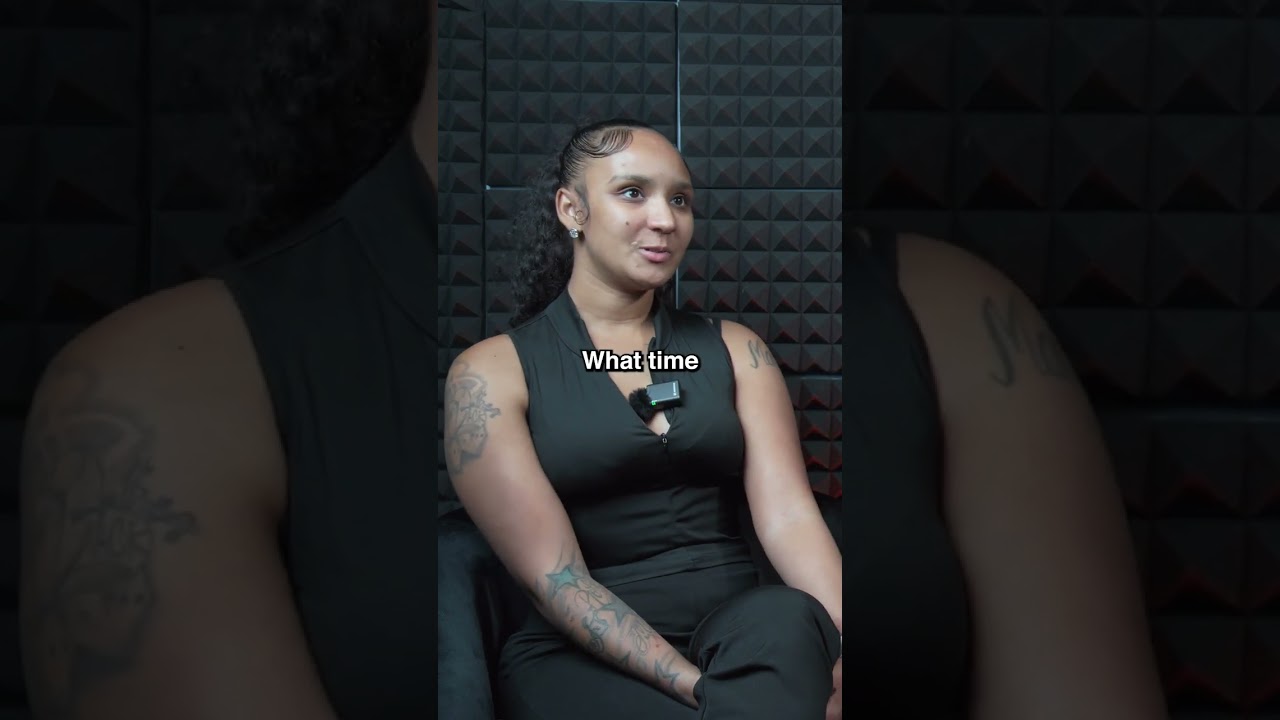 Former Worldwide BDC phone agent tries her skills against floor manager! 2