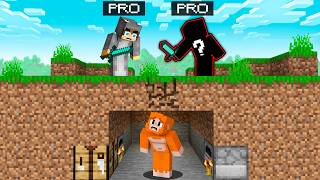 Minecraft Manhunt vs 2 PROS