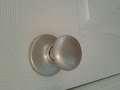 How to paint your door knobs with spray paint ! CHEAP and EASY! How to paint your door knobs with spray paint ! CHEAP and EASY!