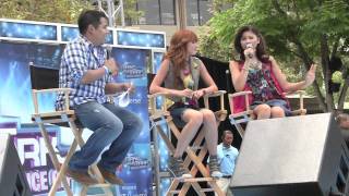 Bella Thorne U0026 Zendaya At Radio Disney