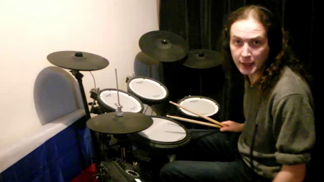 Drummer plays Funk music on Roland TD-17KVX