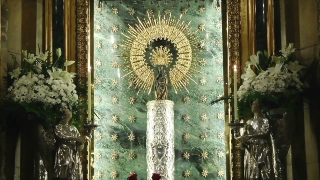 Un minuto junto a la Virgen del Pilar del día 02 3 26