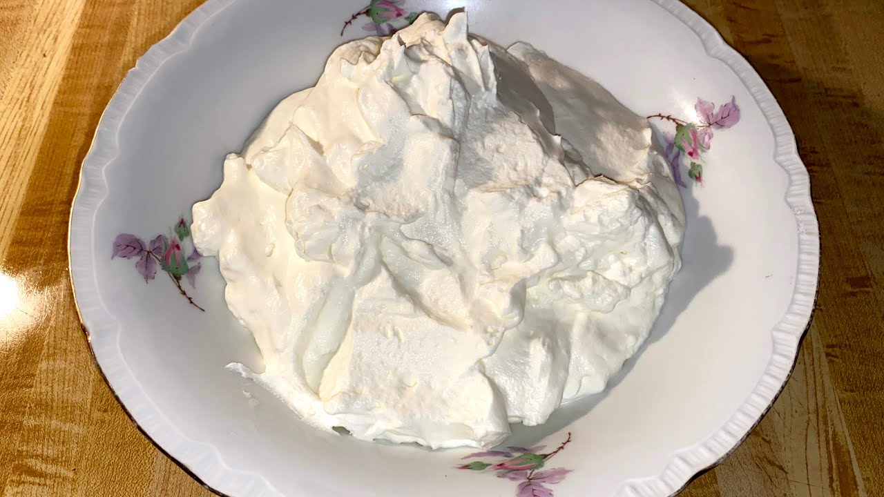 Homemade Whipped Cream - Fueling a Southern Soul