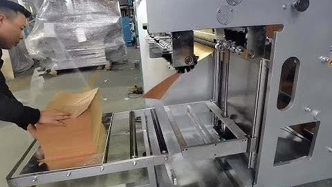 Operate & Collect the Pile Stack Finished Product On JPS-560ZD Automatic Zigzag Fan Folding Machine5