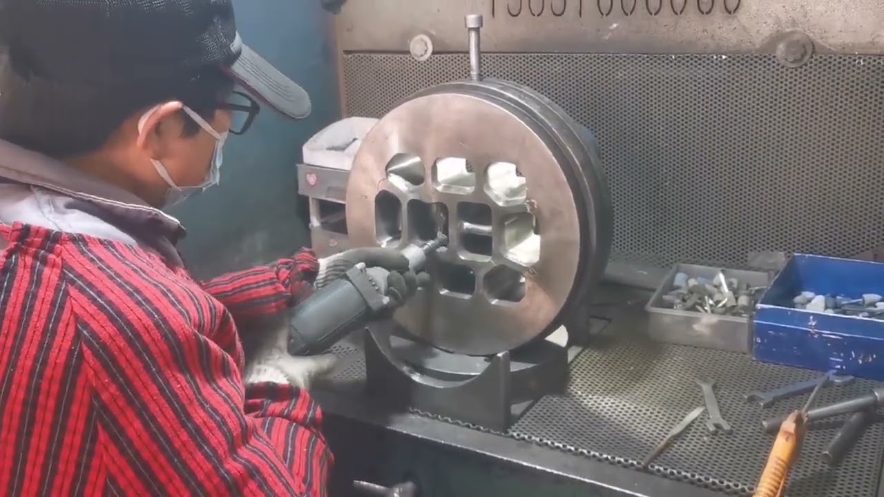 Aluminum extrusion die under repair