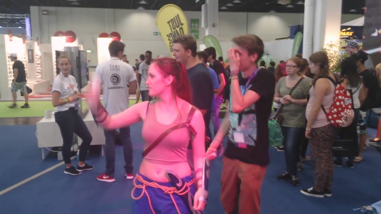 Gotti255, Onkel und Sockstime am tanzen bei Just Dance (Gamescom 2015)