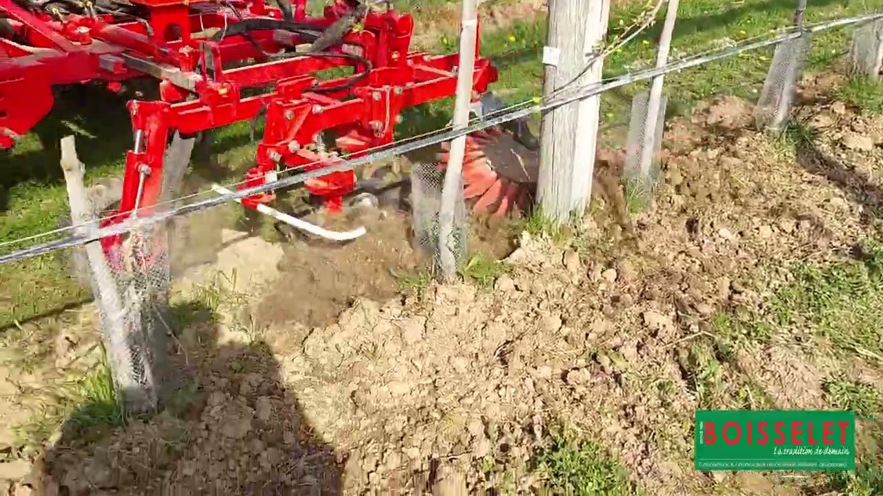 Émotteur Boisselet et Bineuse Kress en arboriculture 🌳🌳