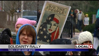 Mason residents host “solidarity rally” to take a stand against bigotry
