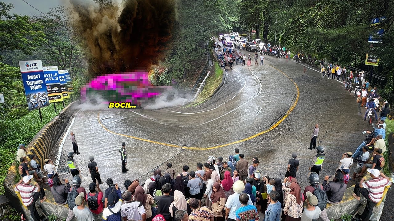 MUSTAHIL BISA LEWAT !!! JALAN SAMPAI BERGETAR, Truk Dari Luar Negeri Tumbang di Sitinjau Lauik 