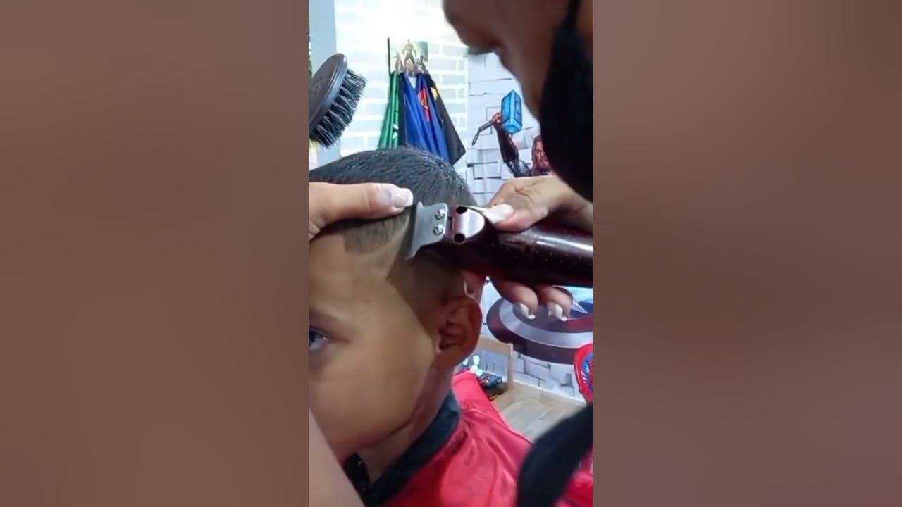 corte de cabelo masculino infantil com raio