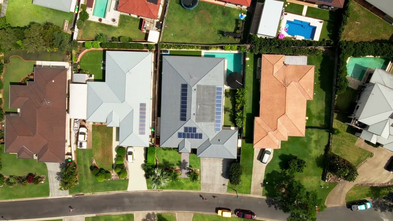 Luxurious Home For Sale  I  23 Cabarita Crescent  I  Eatons Hill  I  Bonnie Worth  I  Real Estate