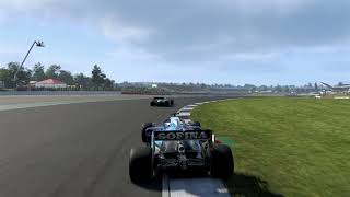 Sağa Dönmek Için Sola Kır