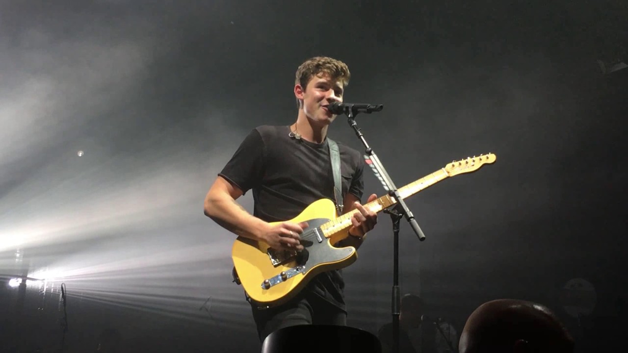 Shawn Mendes Lights On Shawn Mendes World Tour Enmore Theatre Sydney