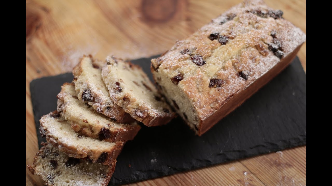 Date And Walnut Cake