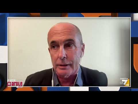 Video Don Winslow avverte l’Europa: “Dovete stare attenti a Trump, è un pazzo”