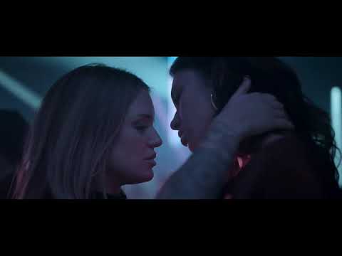 Sentinelle   Kiss Scene — Klara In The Club Olga Kurylenko