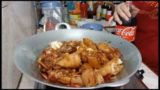 (Non Halal)Kaki Babi Masak Kicap Campur Dengan Coca Cola Ternyata Sedap//Resepi Emak Silang