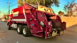 Tracy Delta - Mack MR Leach Rear Loader Garbage Truck!