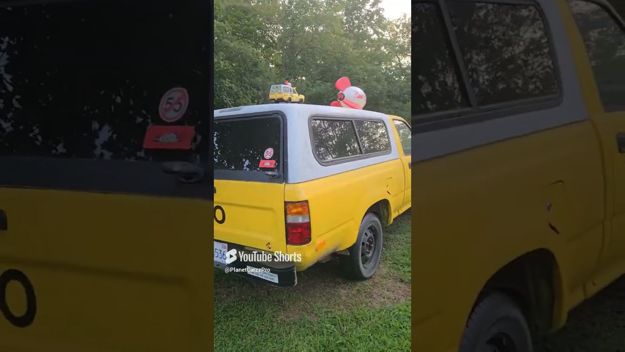 Toy Story Pizza Planet Truck with Toy Version 