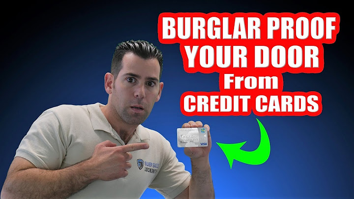 LIFE-HACK BURGLAR PROOF YOUR DOOR FROM PLASTIC CARDS