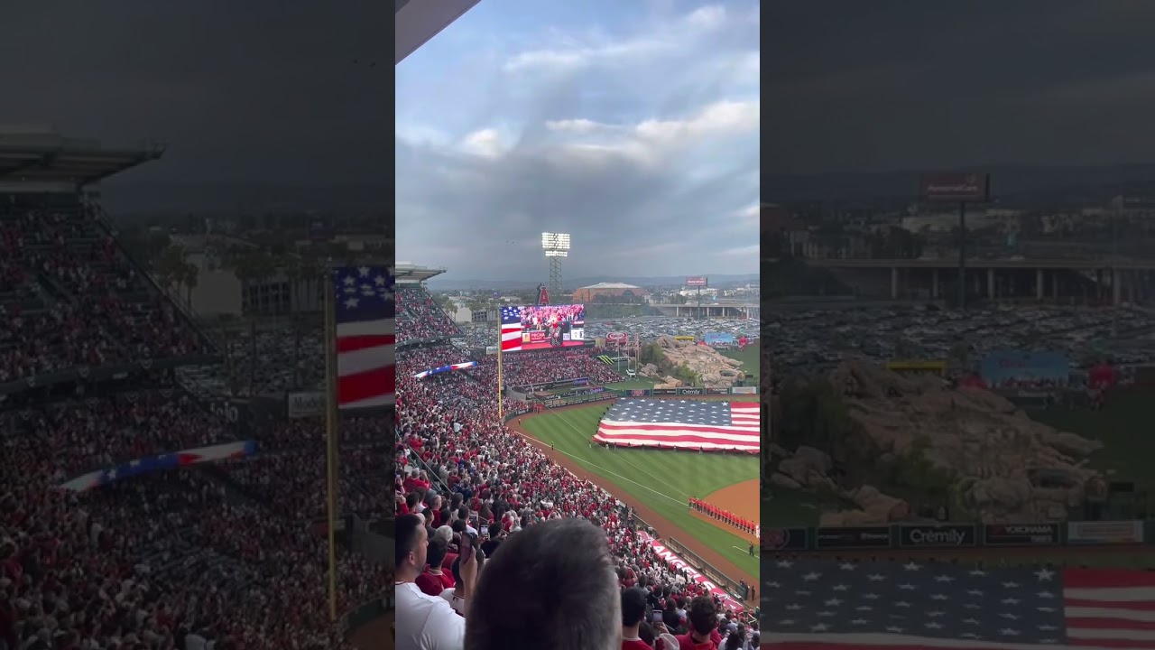 Смотреть «Angels' home opener with F-15 flyover!» на YouTube Смотреть «Angels' home opener with F-15 flyover!» на YouTube