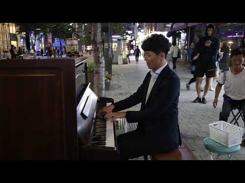JHKTV] <strong>Street</strong> piano Lee Eun-han Rachmaninoff Piano Sonata No. 2, <strong>2nd</strong> movement  이은한 연주