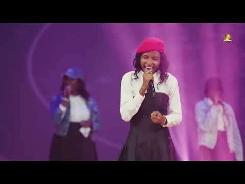 GLORY ADEJO LIVE AT THE YOUTH FIRE NIGHT