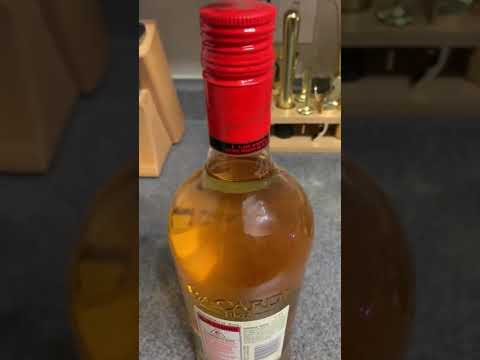 Video: Hoekom het Bacardi 151 gestaak?