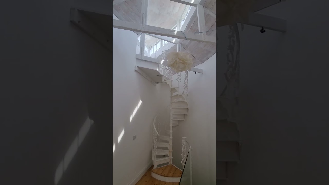 Couple buy run down 'crack den' stately home for 225K and spend £2million doing it up | SWNS 