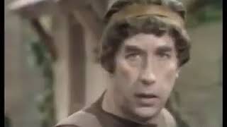 Up Pompeii with Frankie Howerd: An Ode