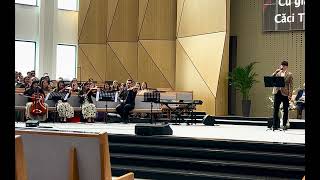 Cvartet De Viori Împreună Cu Emi Chelba - Cine Sunt Eu? Ce-I Viața Mea?