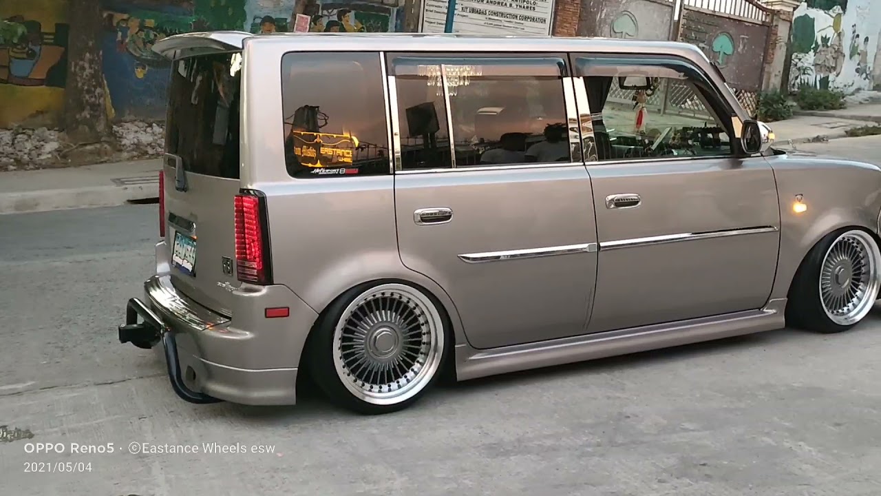 Toyota Bb on 17x9 Mag Wheels no negative camber.. just fit right ...