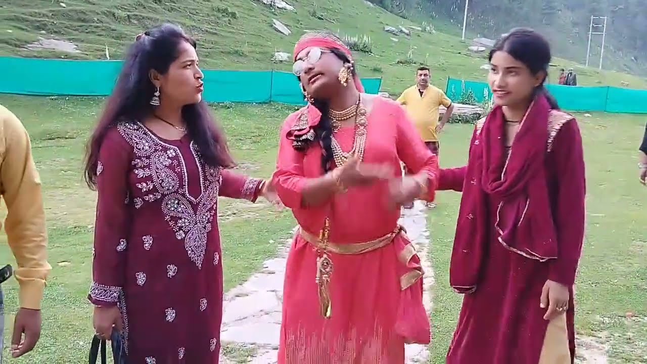 bhaderwahi drama king👑 (saas bhau serial 3) please like, share ,coment and subscribe my channel🙏🙏