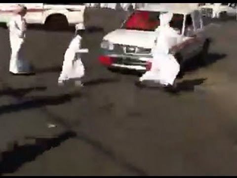 الخرج بالفيديو نجاة طفل من الموت في ساحة تفحيط اول ايام العيد 1434