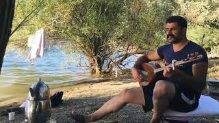 Gözleri Kömür Karası