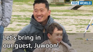 Let's bring in our guest, Juwoon! (Dogs are incredible EP.124-1) | KBS WORLD TV 220531